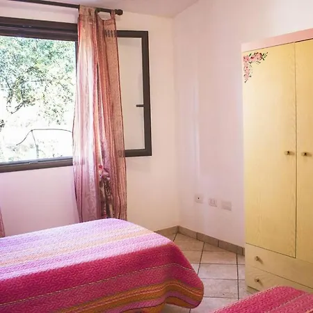 펜션 Sa Sermenta *